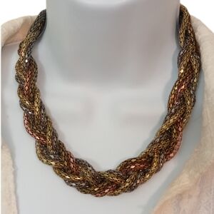 Chic Twisted Necklace in Gold and Bronze